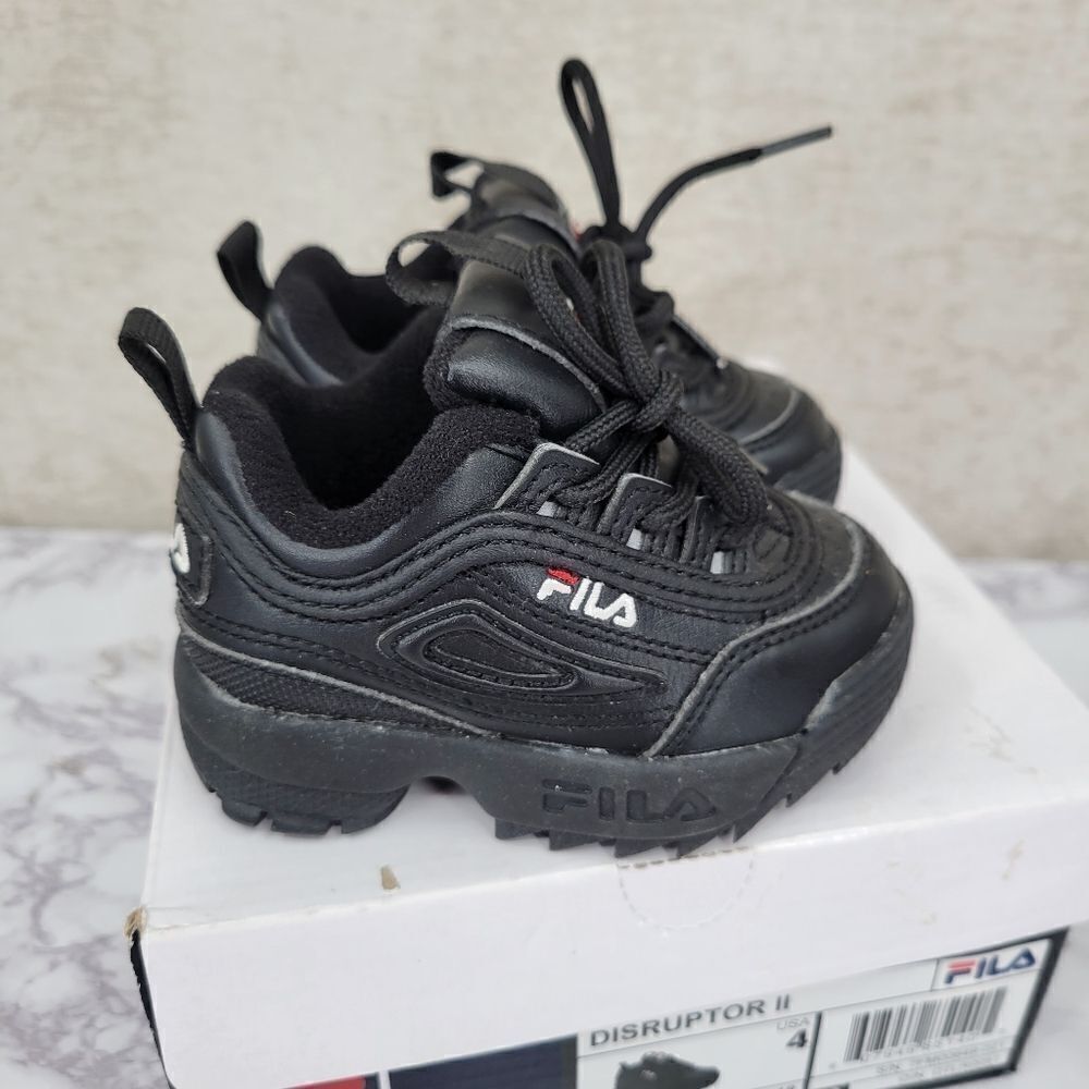 Fila Disruptor II 2 Black Tennis Shoes Infant Toddler 4C Unisex LIKE NEW